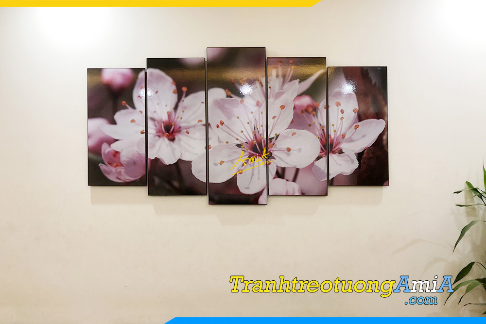 Hình ảnh Tranh treo tường hoa đào trang trí phòng khách đẹp AmiA TPK332