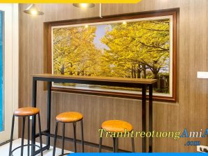 Hình ảnh Tranh phong cảnh hàng cây lá vàng treo tường AmiA 337